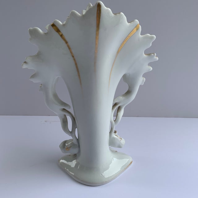 Victorian Hudson Valley Hand-Painted Flower Vases - A Pair - Gold/Floral For Sale - Image 3 of 8