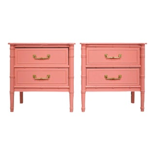 1970s Pair of Vintage Salmon Faux Bamboo Nightstands For Sale