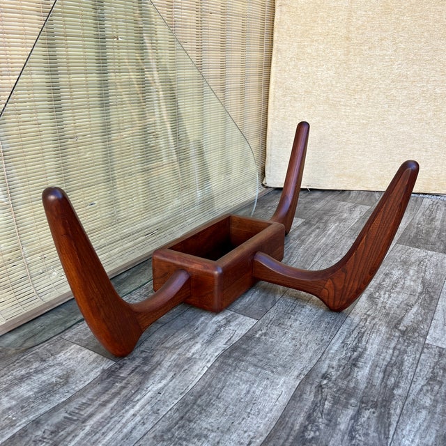 Mid-Century Modern Adrian Pearsall Style Glass Top Coffee Table. Circa 1960s For Sale - Image 18 of 18