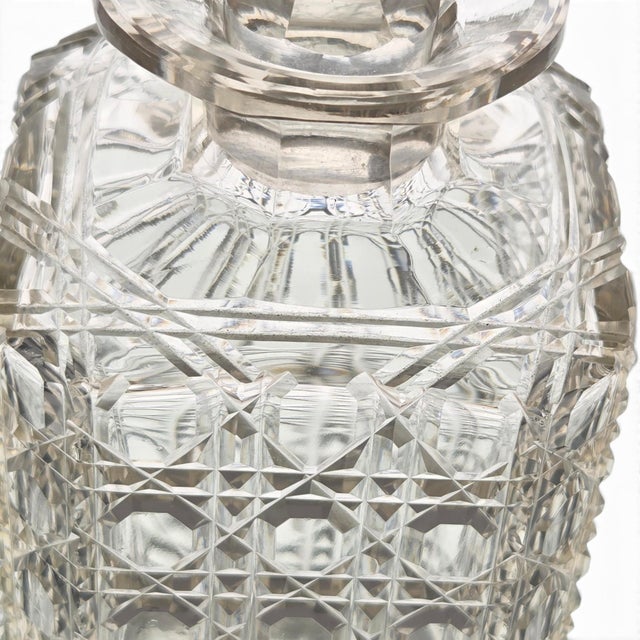 Antique 1890s American Cut Glass Square Decanter - Met Museum Exact Match Twin For Sale In San Francisco - Image 6 of 15