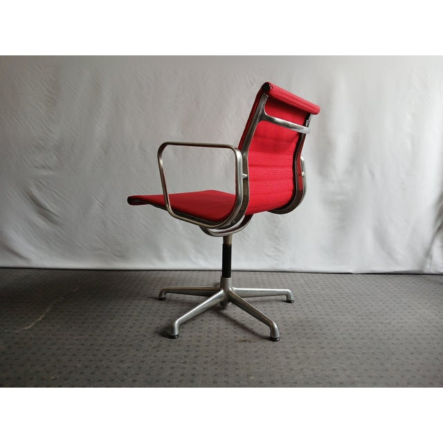 EA 108 Chair by Charles & Ray Eames for ICF De Padova, 1960s For Sale - Image 3 of 18