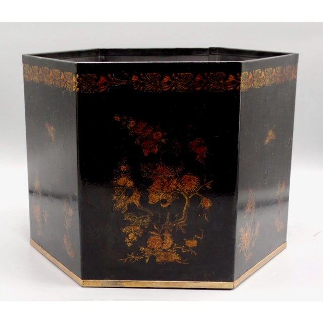 1970s Large Italian Regency Style Toleware Jardinieres W/ Preserved Boxwood, a Pair For Sale - Image 5 of 15