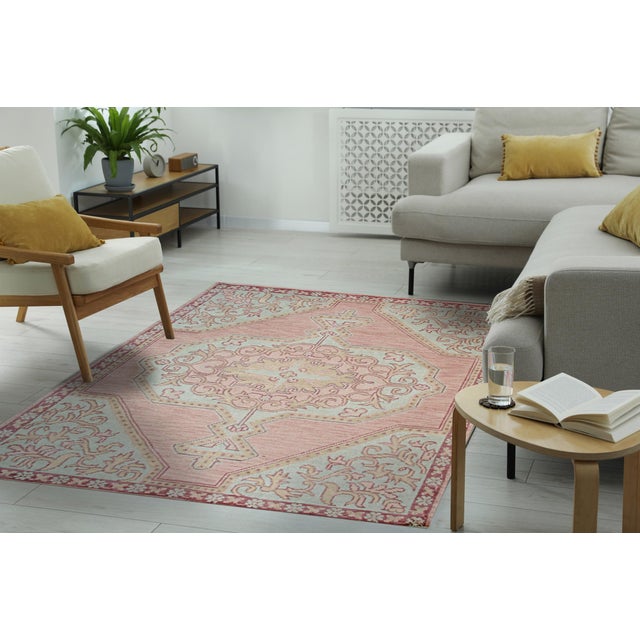 2020s 9x12 Lydia Oriental Coral Traditional Medallion Hand Knotted Wool Carpet Rug For Sale - Image 5 of 8