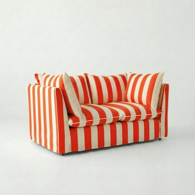 A joyous beautiful sofa made by hand in the USA using natural materials with a large dollop of comfort. 'Tradition with a...