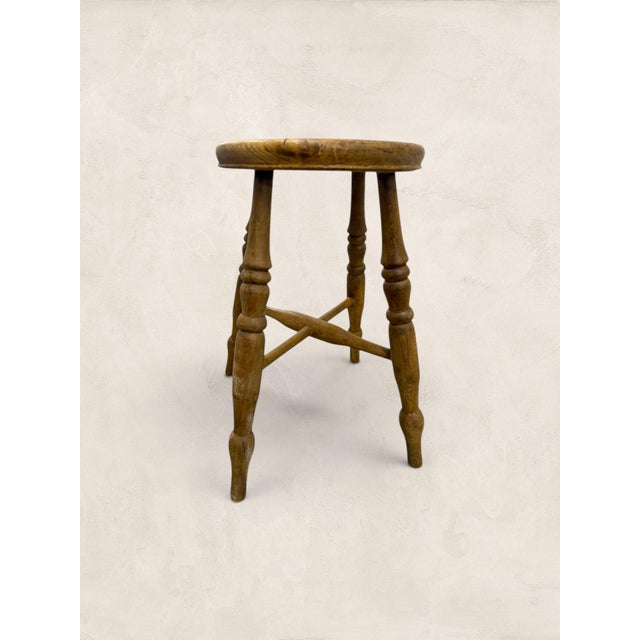 Late 19th Century 19th Century English Elm Milking Stool With Turned Legs For Sale - Image 5 of 9