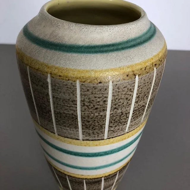 Minimalist Pottery 508 30 Vase from Bay Ceramics, Germany, 1960s For Sale - Image 13 of 17