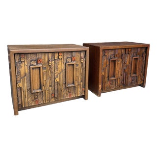1970s Lane Furniture Pueblo Brutalist Oak Nightstands – Pair For Sale