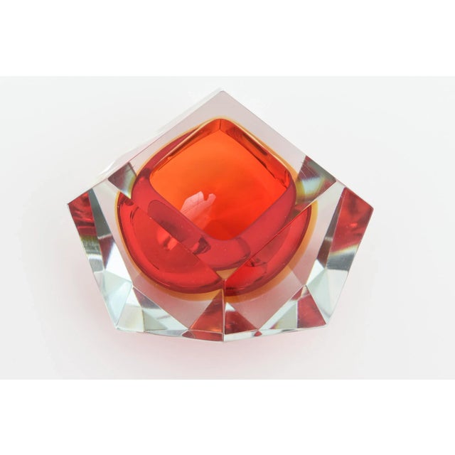 Vintage Alessandro Mandruzzato Murano Faceted Sommerso Glass Bowl, Red, Yellow For Sale - Image 9 of 12