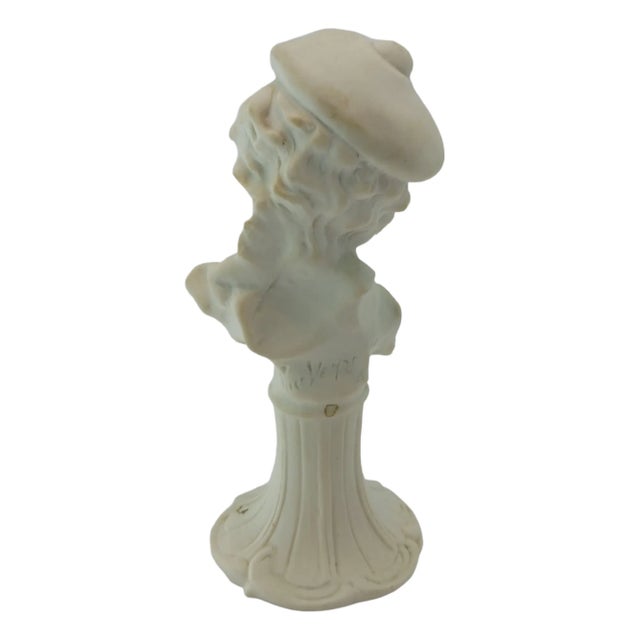 Early 20th Century Vintage Figurine Porcelain Bisque Art White Traditional English Cottage French Country For Sale - Image 5 of 5