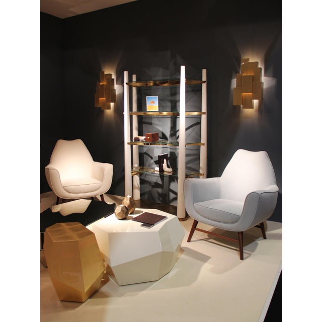 Contemporary Three Rocks Medium Coffee Table in White Lacquered from Insidherland For Sale - Image 3 of 4