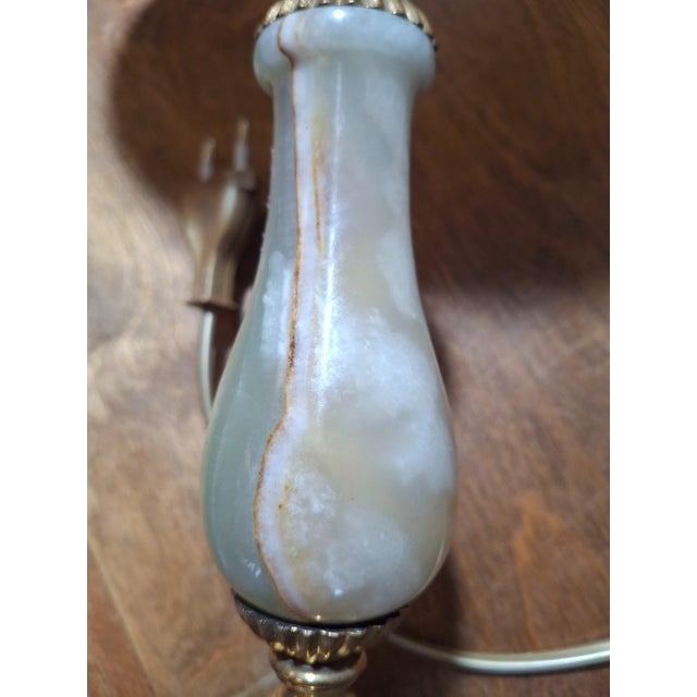 Beige Table Lamp in Green Onyx and Gilt Brass with Acanthus Claws, 1960s For Sale - Image 8 of 10