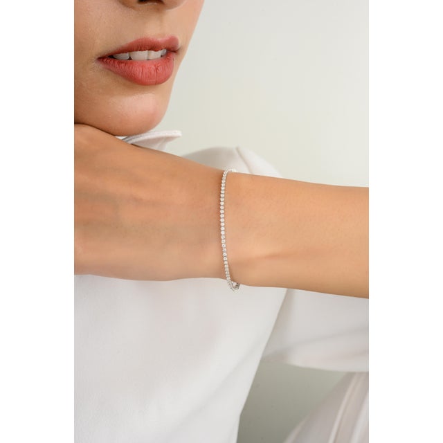 Minimalism Round Diamond Sleek Tennis Bracelet in 18k White Gold For Sale - Image 3 of 10
