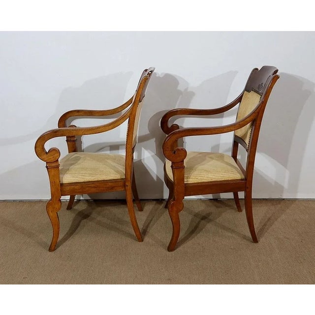 Set of 19th Century Walnut Stock Armchairs For Sale - Image 6 of 18
