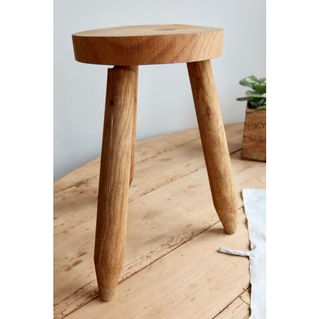 Vintage Tripod Stool in Light Raw Wood, 1970s For Sale - Image 4 of 7