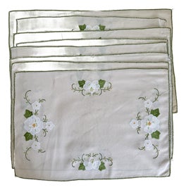 Example of Table Linens