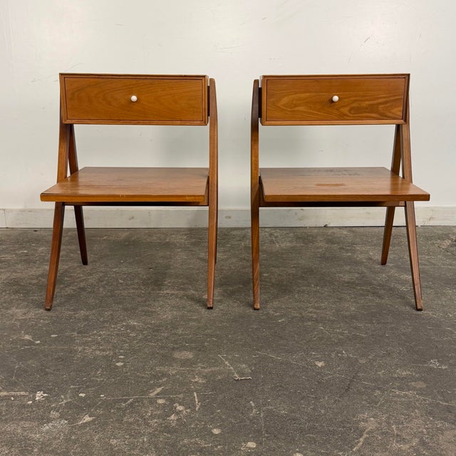 Mid-Century Modern Pair of Kipp Stewart for Drexel Declaration Walnut End Tables Nightstands For Sale - Image 3 of 12