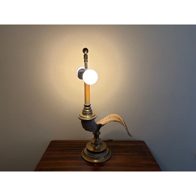 Metal 1970s Faux Ram’s Horn & Brass Table Lamp in the English Country House Style For Sale - Image 7 of 12