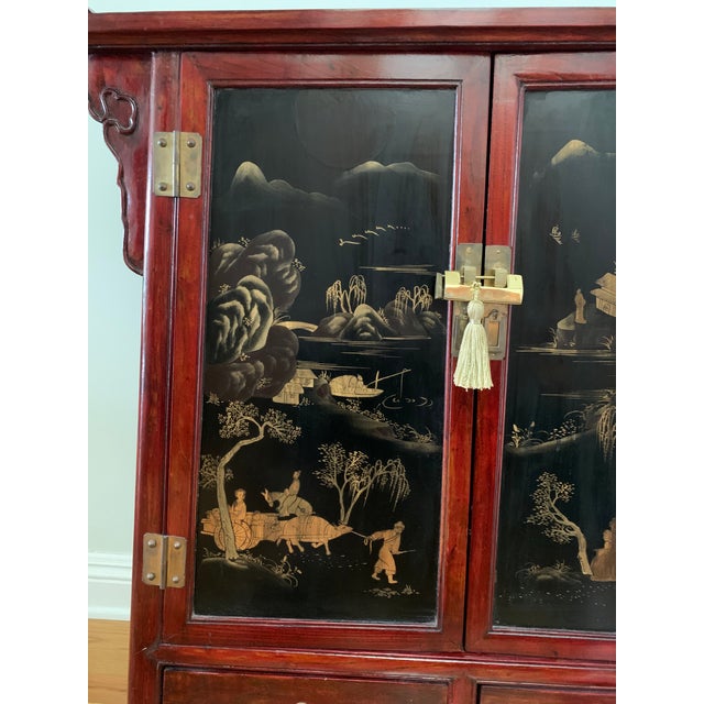 1990s Vintage Chinoiserie Chest With Brass Lock For Sale - Image 4 of 18