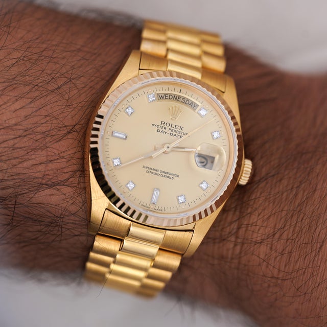 Rolex Day-Date 18038 Champagne Diamond Dial 18k Gold 36mm Circa 1978 Watch For Sale - Image 18 of 18