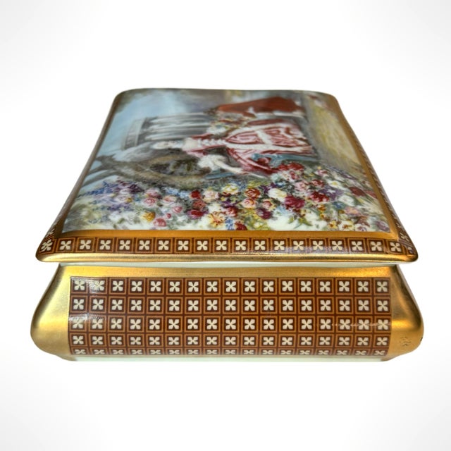 1950s Vintage French Ceramic Hand Painted Porcelain Lidded Box For Sale - Image 5 of 9