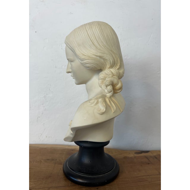 Vintage Classical Bust of a Lady by Arnoldo Giannelli, Italy, 1980s For Sale - Image 9 of 18