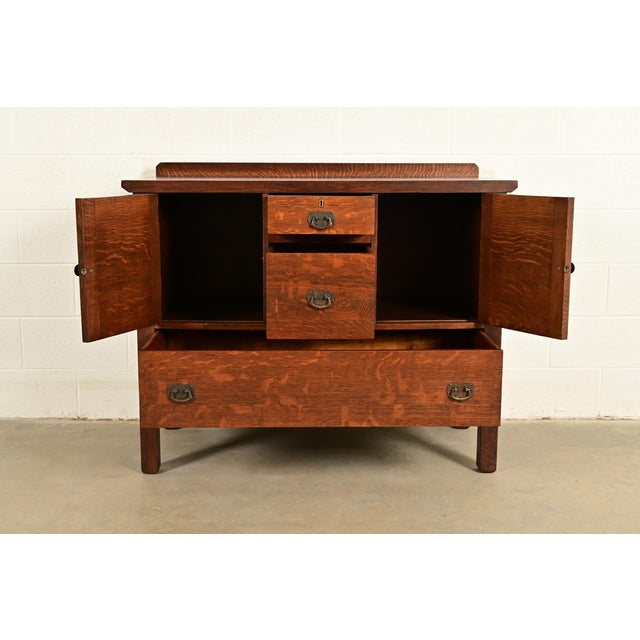 Early 20th Century Lifetime Furniture Antique Mission Oak Arts & Crafts Sideboard, Newly Refinished For Sale - Image 5 of 14