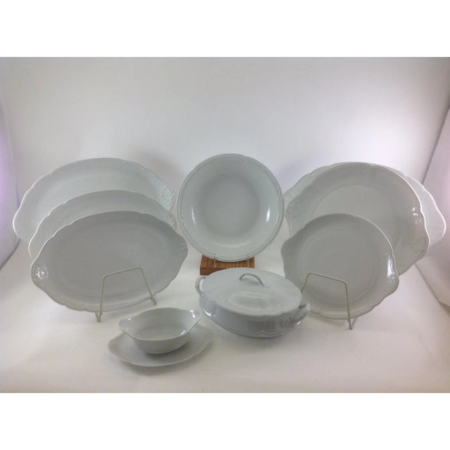 "We Take Pride in Offering Exclusive Products, New not Used" Ref # R L- 6457/44 Description :A Set of 44 European Dinner...