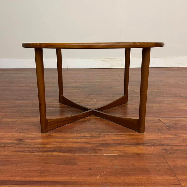 Mid-Century Modern A.h. McIntosh Round Teak & Glass Coffee Table For Sale - Image 3 of 8
