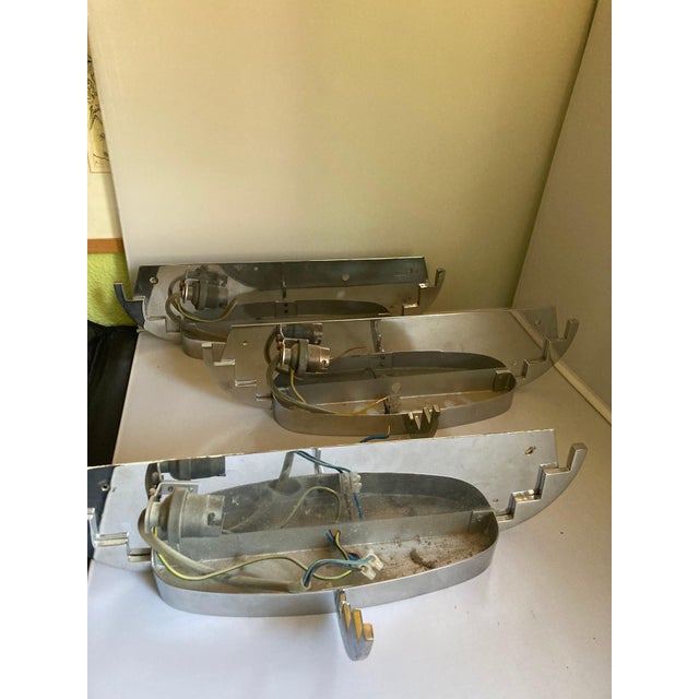 Plastic Art Deco Wall Lamps, United Kingdom, 1930s, Set of 3 For Sale - Image 7 of 10