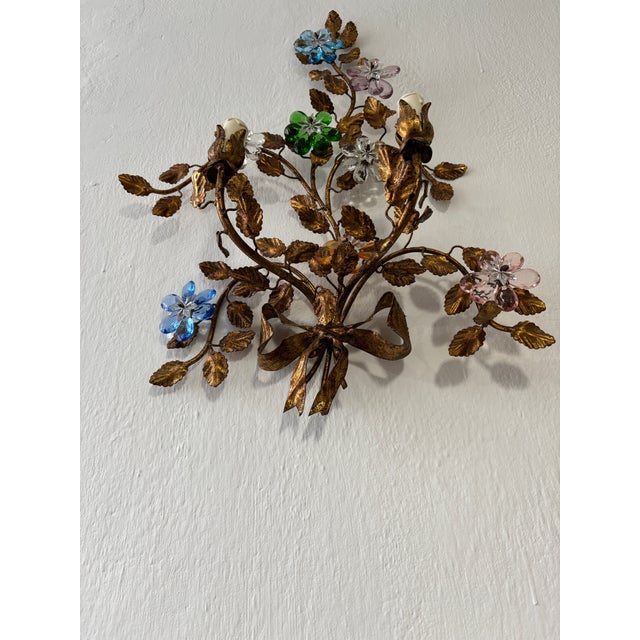 French Maison Baguès Style Multicolor Prisms Crystal Flowers Tole Bow Sconces, C 1930 For Sale - Image 3 of 12