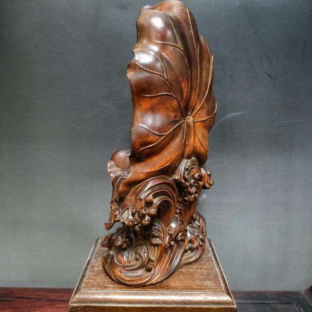 Wood Hand-Carved Solid Wood Zizai Guan Yin Buddha on Lotus Pedestal For Sale - Image 7 of 8