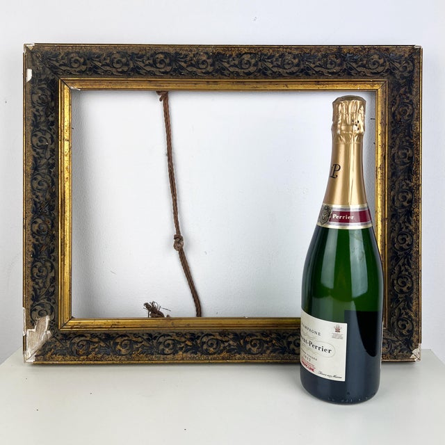 Antique Italian Gesso and Wood Picture Frame For Sale - Image 9 of 11