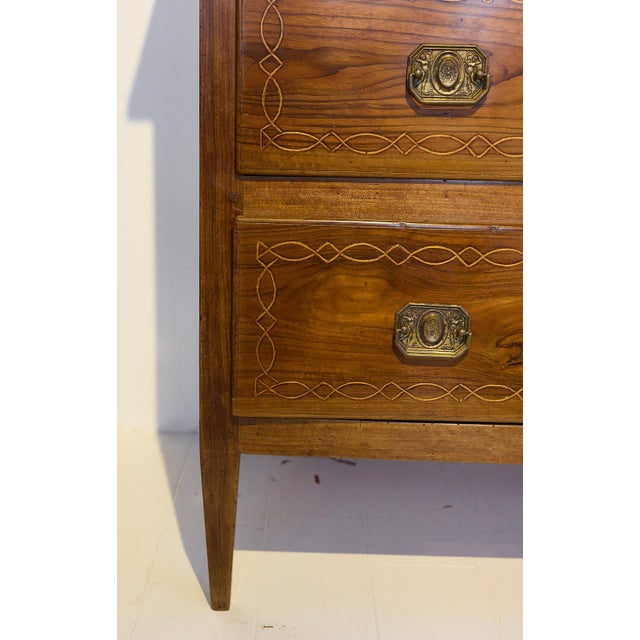 Neoclassical Italian Walnut Commode With Inlaid Drawers, 19th Century For Sale - Image 12 of 15