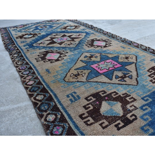 1950s Vintage Oushak Rug-3'6" X 9'3" For Sale - Image 5 of 7