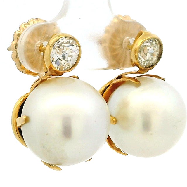 Circa 1990 18k White Gold South Sea Pearl and 1.00 Ct Diamond Earrings For Sale - Image 13 of 14