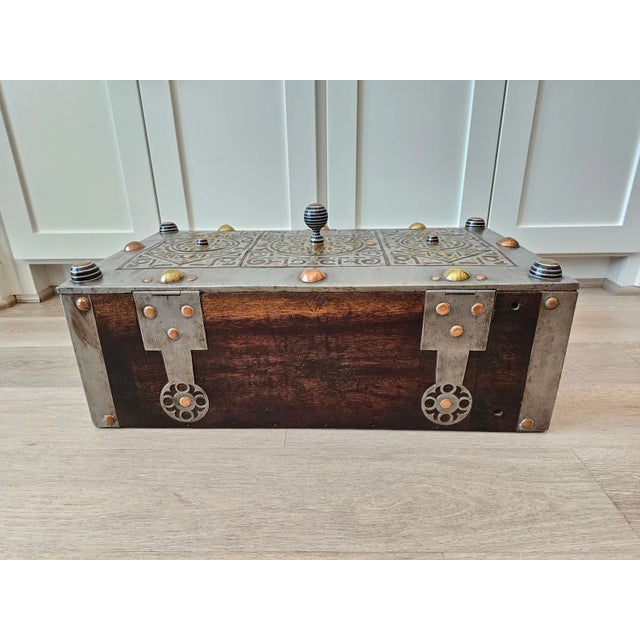 Scarce Antique Tuareg Mauritania Coffer Chest For Sale - Image 11 of 12