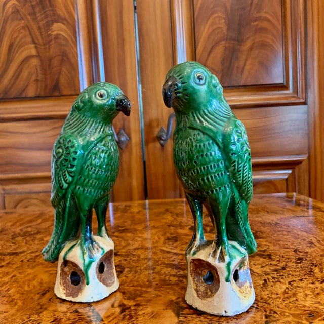 Pair of Antique Sancai Glazed Chinese Export Parrots For Sale - Image 4 of 12