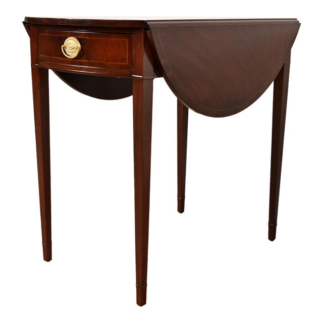 Baker Furniture Georgian Flame Mahogany Drop Leaf Pembroke Side Table, Newly Refinished For Sale