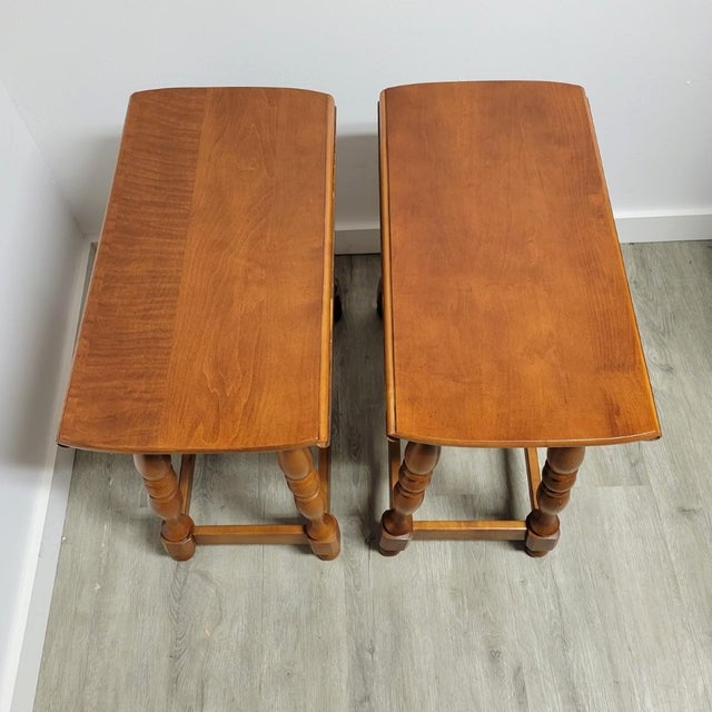 Pair 1970s American Solid Cherry Drop-Leaf Tables by Athens Table Co. For Sale In Raleigh - Image 6 of 10