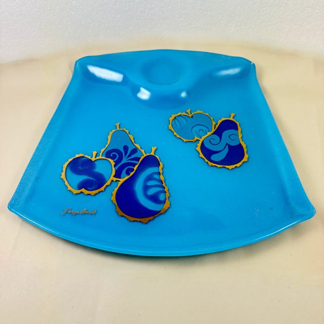Georges Briard Mid-Century Briard Peacock Blue Pageant Glass Serving Tray, 1964 For Sale - Image 4 of 10