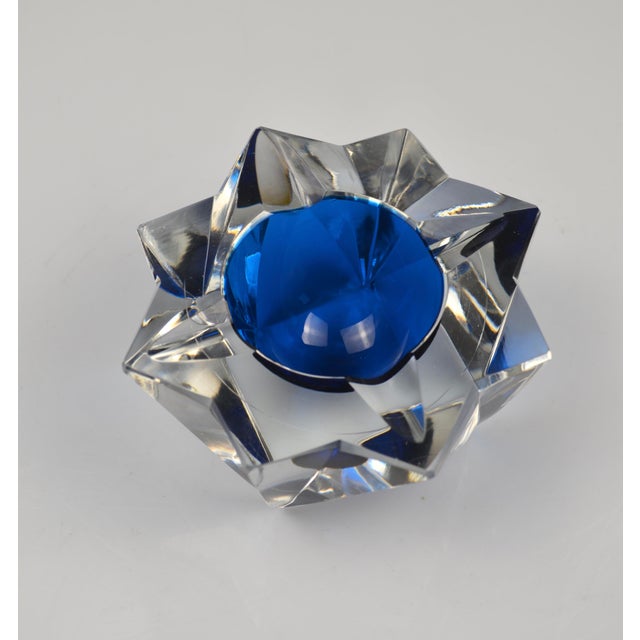 Mid-Century Modern Faceted Crystal Ashtray with Blue Center from Saint Louis, France, 1970s For Sale - Image 3 of 13