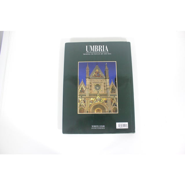 1990s 1995 Umbria Treading the Path of Art and Soul Green Linen Textured Hard Cover Coffee Table Book Italian Travel Reference With Dust Jacket Italy For Sale - Image 5 of 11