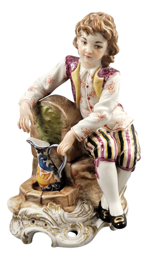 Figure of Young Man at the Fountain from Lladró, Almàssera Workshop, 1957