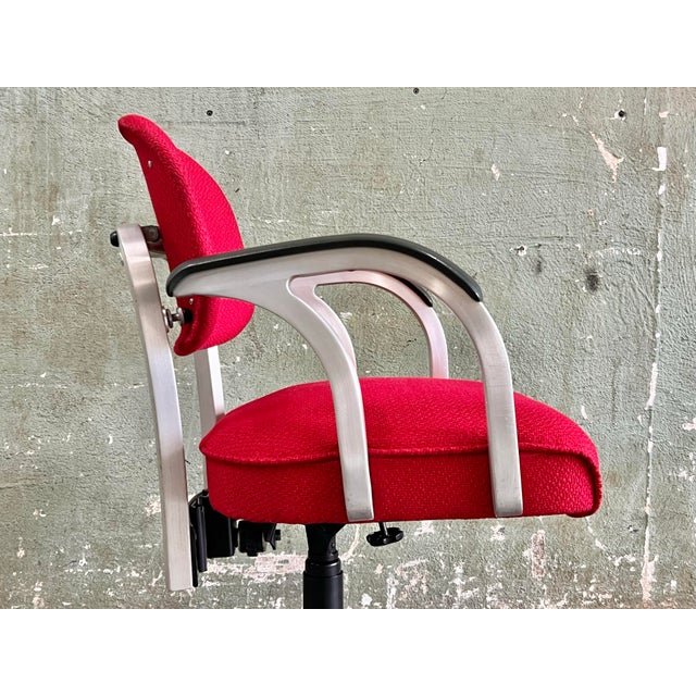 1950s 1950s Fully-Restored General Fireproofing Goodform Model 3257 Comfort Master Jr. Industrial Aluminum Swivel Desk Chair For Sale - Image 5 of 12