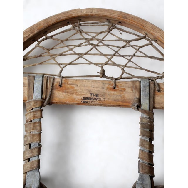 American Vintage World War II Usa Military Snowshoes by the Groswold Ski Co. 1945 For Sale - Image 3 of 16