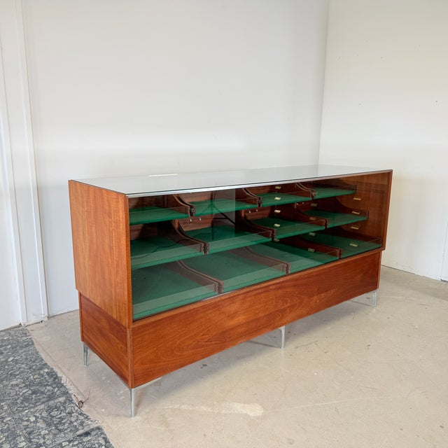 Wood Mid-Century German Display Counter and Showcase in Mahogany and Chrome, 1960s For Sale - Image 7 of 16