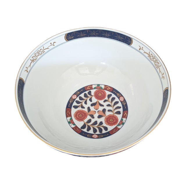 Vintage Japanese Imari Porcelain Decorative Footed Bowl For Sale In Charlotte - Image 6 of 10