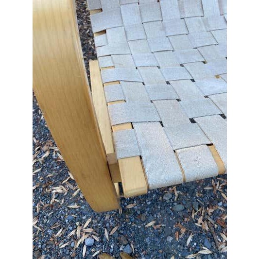Alvar Aalto Lounge Chair in Beech and Cotton, Mid-Century Modern For Sale In Philadelphia - Image 6 of 13