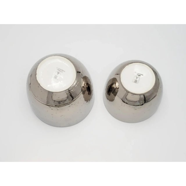 Contemporary Vintage Bitossi Italian Platinum Silver Ripple Glaze Ceramic Vases- Set of 2 For Sale - Image 3 of 6
