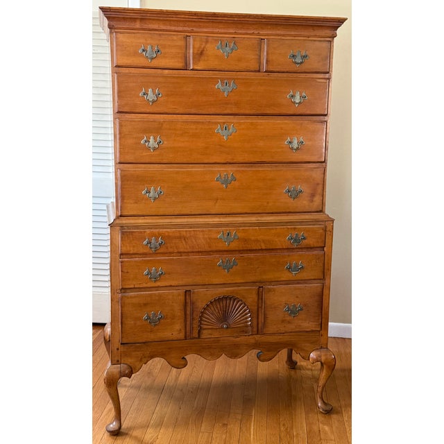 American C. 1750s Maple Highboy Chest of Drawers For Sale - Image 3 of 13